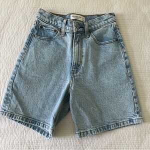 Abercrombie & Fitch High Rise Dad Shorts